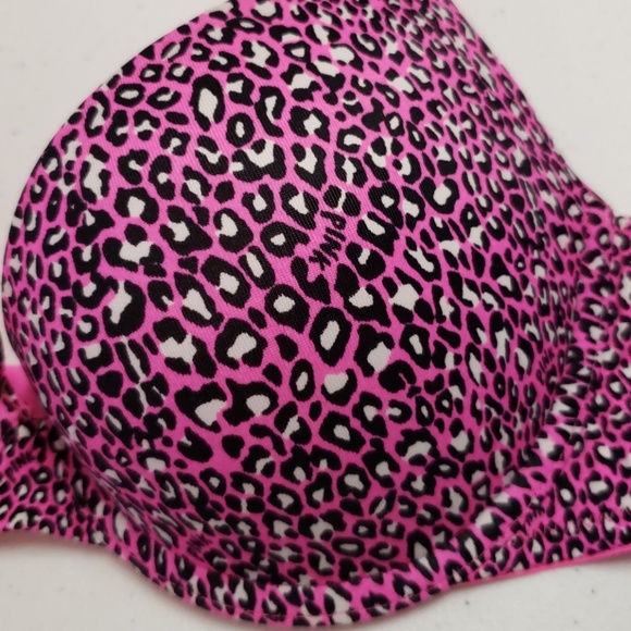 VS Pink Wear Everywhere Push Up 34C - Picture 2 of 5